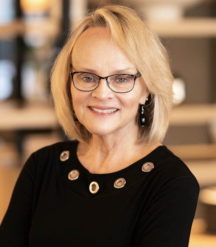 Carol Paul, CIC
